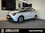 Toyota AYGO 1.0 VVT-I X-FUN l AIRCO l ELEK RAMEN l LED l BLU, Voorwielaandrijving, Met garantie (alle), 4 stoelen, Bedrijf