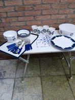 Serviesgoed voor boot of caravan - compleet en handig!, Ophalen of Verzenden, Gebruikt