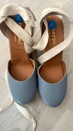 Maypol strand schoenen wedges, Ophalen of Verzenden, Zo goed als nieuw, Blauw, Sneakers of Gympen
