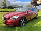 Volvo V40 2.0 D4 Nordic+ * AUTOMAAT * APK 2026 * TOP AUTO!, Traction-control, Gebruikt, Euro 6, Leder en Stof