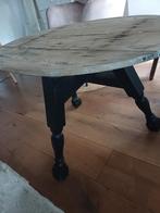 Oud tafeltje met 3 poten en slotje, Antiek en Kunst, Ophalen