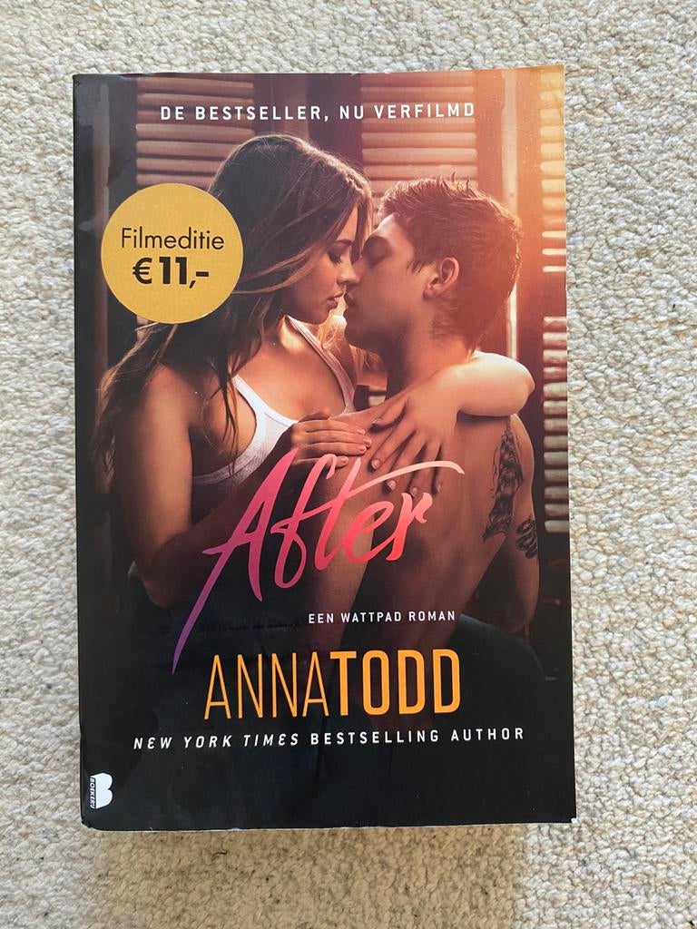 Anna Todd - Hier begint alles roman, Boeken, Ophalen of Verzenden, Zo goed als nieuw, Anna Todd, Amerika
