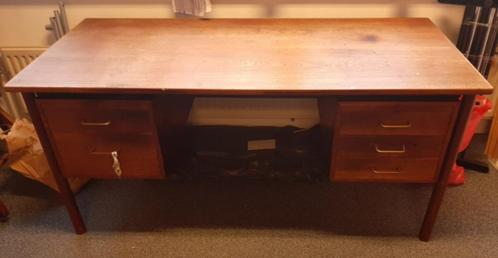 Vintage deens design bureau | Made in Denmark I Teak, Huis en Inrichting, Bureaus, Gebruikt, Bureau, Ophalen