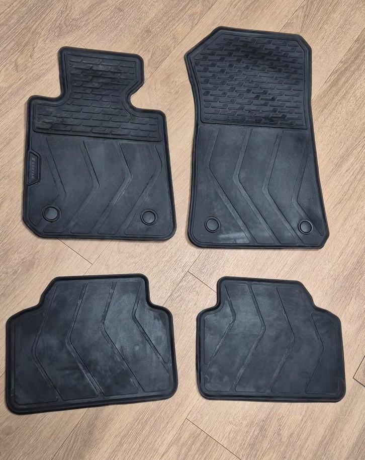 Rubber mattenset BMW E90/E91, Auto diversen, Automatten, Gebruikt, Ophalen of Verzenden