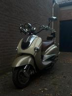 Figuretta snor scooter, Fietsen en Brommers, Ophalen, Gebruikt, Maximaal 45 km/u, Figuretta