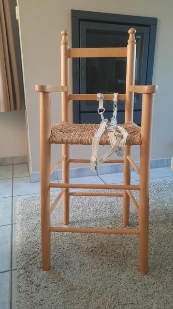 Kinderstoel  beschikbaar voor biedingen