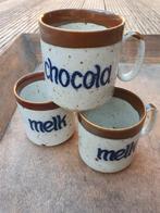 Vintage, West-Germany: Drie (chocolade) melkbekers, Antiek en Kunst, Antiek | Servies los, Ophalen of Verzenden