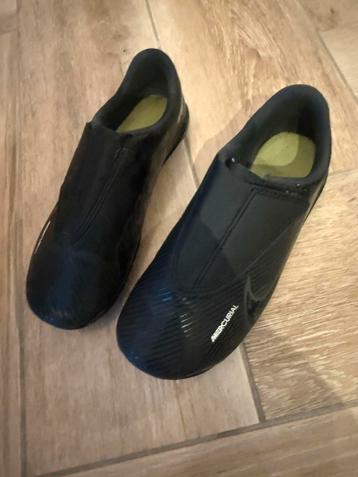 Voetbalschoenen mercurial Nike  beschikbaar voor biedingen