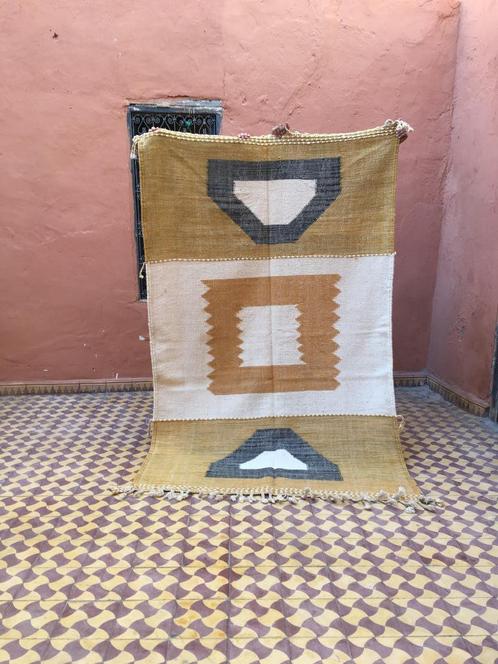 Kelim Boujaad Berber tapijt 238 x 151 cm, Huis en Inrichting, Stoffering | Tapijten en Kleden, Nieuw, 150 tot 200 cm, 200 cm of meer