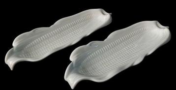 Set/2 Gerold porcelain Bavaria maïskolfborden beschikbaar voor biedingen