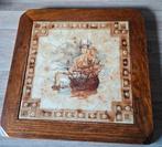 Ingelijste mooie en zware vintage tegel met zeilschip, Antiek en Kunst, Antiek | Wandborden en Tegels, Ophalen of Verzenden
