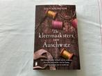 De kleermaaksters van Auschwitz - Lucy Adlington, Ophalen of Verzenden, Gelezen, Nederland