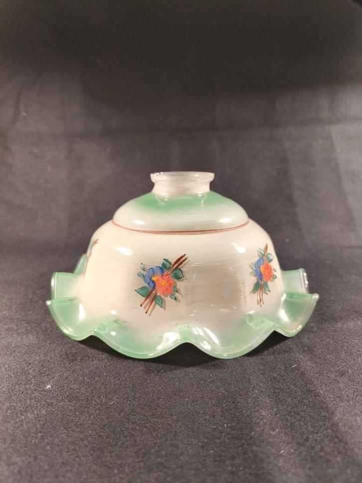 Vintage glazen lampenkapje wit/groen, Huis en Inrichting, Lampen | Lampenkappen, Zo goed als nieuw, Minder dan 25 cm, Rond, Wit