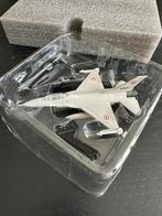 F16 Falcon 1/126, Hobby en Vrije tijd, Overige merken, 1:144 tot 1:200, Ophalen of Verzenden, Zo goed als nieuw