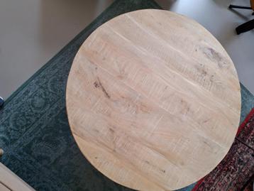 Salontafel  beschikbaar voor biedingen