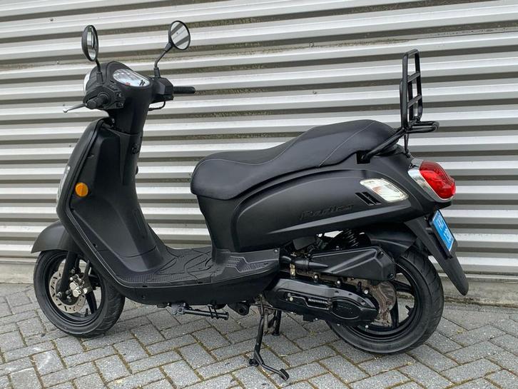 Sym Fiddle 2, Fietsen en Brommers, Scooters | SYM, Gebruikt, Fiddle, Maximaal 25 km/u, Benzine, Ophalen