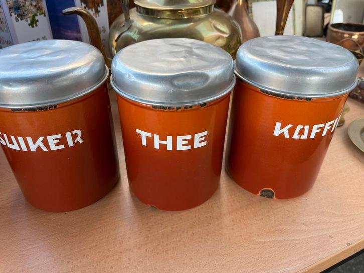 Vintage Emaille Voorraadbussen Koffie, Thee, Suiker, Antiek en Kunst, Antiek | Keukenbenodigdheden, Ophalen of Verzenden