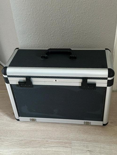 Pedicure koffer, Sieraden, Tassen en Uiterlijk, Koffers, Zo goed als nieuw, Hard kunststof, Minder dan 50 cm, Minder dan 35 cm