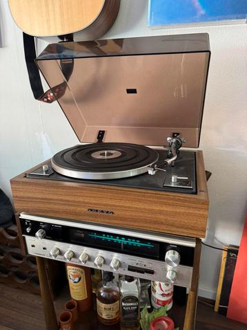 Zeldzame Onkyo Y-2 platenspeler + Orginele Onkyo speakers beschikbaar voor biedingen