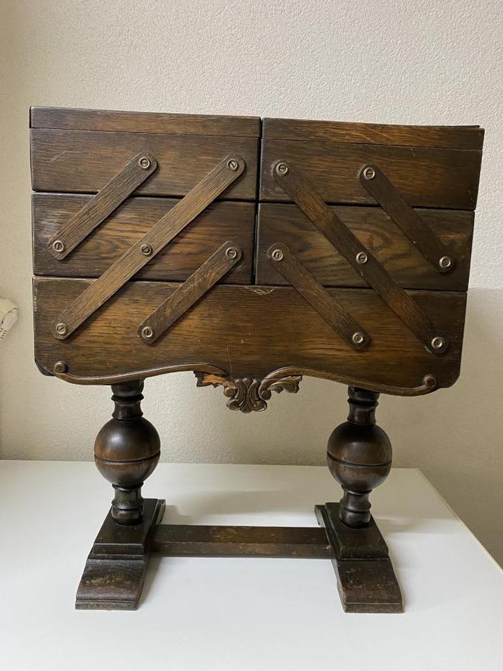 Vintage Houten Naaidoos / Naaibox Harmonica Model, Hobby en Vrije tijd, Naaien en Fournituren, Gebruikt, Overige typen, Ophalen