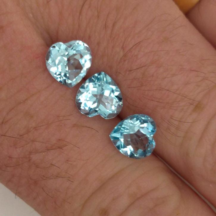 Blauwe Topaas Hartjes 6.34 karaat - Edelstenen, Sieraden, Tassen en Uiterlijk, Edelstenen, Nieuw, Ophalen of Verzenden