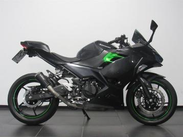 Kawasaki NINJA 400 ABS (bj 2022) beschikbaar voor biedingen