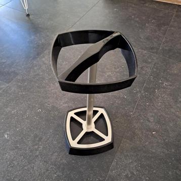 Space age paraplubak beschikbaar voor biedingen