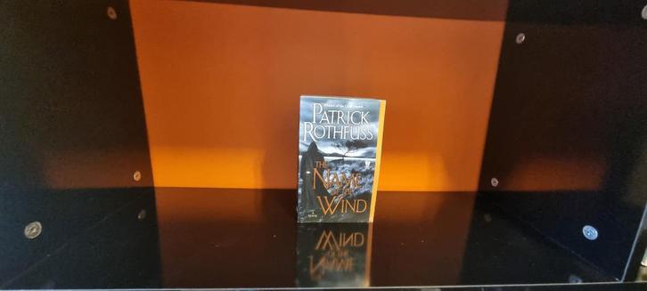The name of the wind - Patrick Rothfuss, Boeken, Fantasy, Gelezen, Ophalen of Verzenden