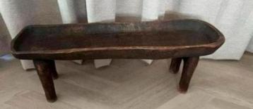 Zeldzame Antieke afrikaanse salontafel hout beschikbaar voor biedingen
