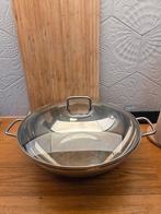 WMF wok, RVS met glazen deksel, 32cm, Huis en Inrichting, Keuken | Potten en Pannen, Ophalen of Verzenden, Gebruikt, Rvs, Wok