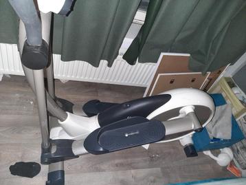 Zeer goede crosstrainer kettler beschikbaar voor biedingen
