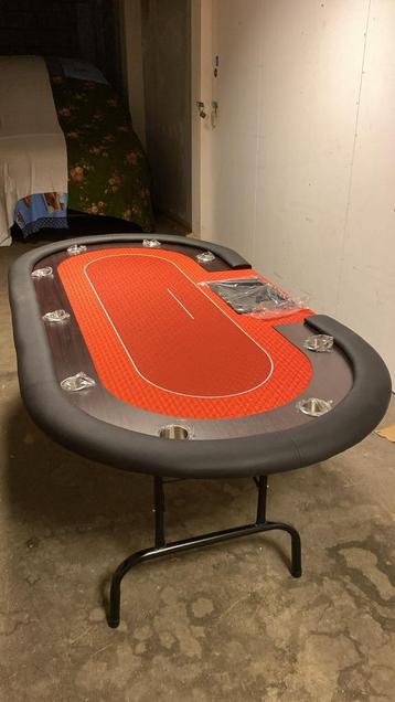 Pokertafel Cashgame Rood (2e Kans) beschikbaar voor biedingen