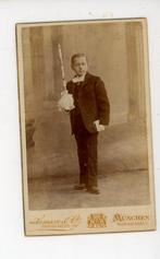 B31; jongen, eerste communie. CDV foto, Verzenden, Foto, Nieuw, Voor 1940