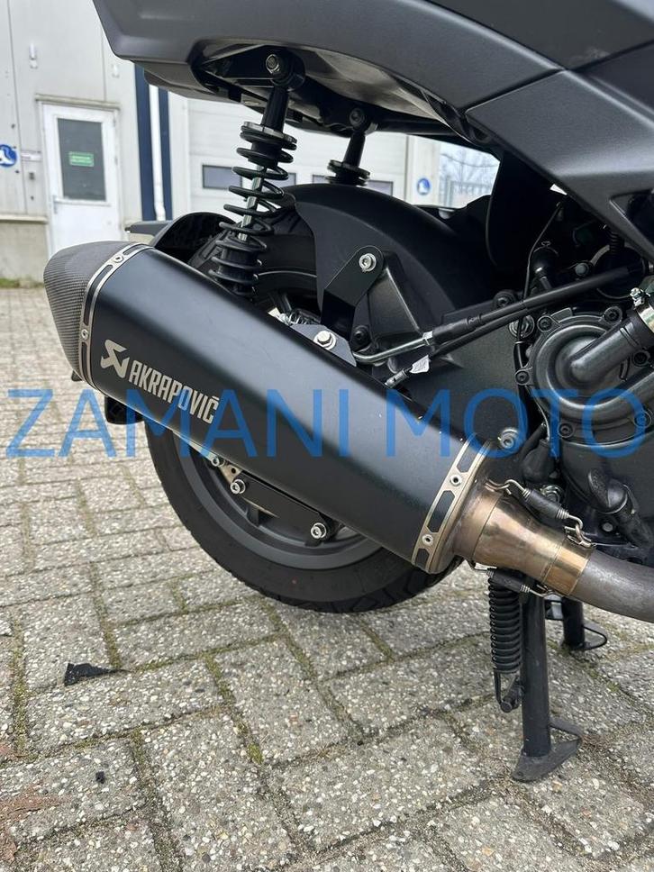 Akrapovic uitlaat demper piaggio MP3 400 530 cc, Motoren, Onderdelen | Overige, Nieuw, Ophalen of Verzenden