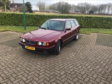 BMW 5-Serie 1.8 I 518 Touring 1994 Rood beschikbaar voor biedingen