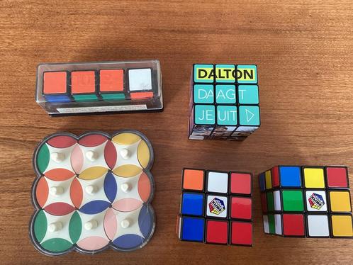 3 Rubiks cube’s en 2 andere spellen, Hobby en Vrije tijd, Denksport en Puzzels, Zo goed als nieuw, Minder dan 500 stukjes, Ophalen of Verzenden