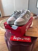 Nike dunk low grey 45, Kleding | Heren, Schoenen, Ophalen of Verzenden, Nieuw, Overige kleuren