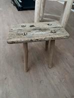 Houten Krukje / Bijzettafeltje, Huis en Inrichting, Krukjes, Ophalen, Gebruikt, Hout
