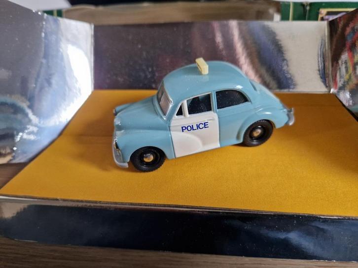 Morris Minor Saloon. Police, Hobby en Vrije tijd, Modelauto's | 1:43, Zo goed als nieuw, Auto, Corgi, Ophalen of Verzenden