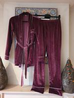Prachtige velourse Prachtige maat M nieuw, Kleding | Dames, Pyjama's, Ophalen of Verzenden, Nieuw, Maat 38/40 (M)