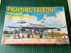 ESCI 1/72 F-16 With Pilots and Ground Crew KLU 311 Sqn, Hobby en Vrije tijd, Modelbouw | Vliegtuigen en Helikopters, Ophalen of Verzenden