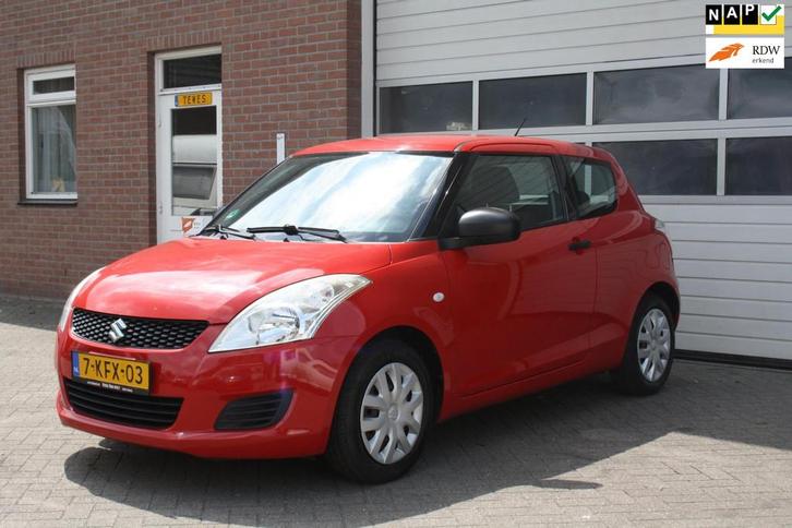 Suzuki Swift 1.2 Base GARANTIE Nederlandse Auto Dealer Onder, Auto's, Suzuki, Bedrijf, Te koop, Swift, ABS, Airbags, Electronic Stability Program (ESP)