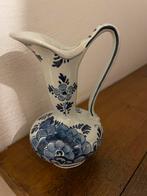 Handbeschilderd Delfs blauw vaasje, Antiek en Kunst, Ophalen of Verzenden