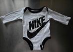Nike romper, Nacht- of Onderkleding, Jongetje of Meisje, Ophalen of Verzenden, Zo goed als nieuw
