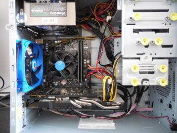 WINDOWS 11 computer  intel core i7 enz. zie tekst beschikbaar voor biedingen