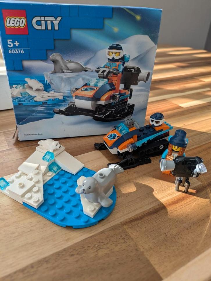 LEGO City 60376 Sneeuwscooter - Compleet met doos!, Kinderen en Baby's, Speelgoed | Duplo en Lego, Zo goed als nieuw, Lego, Complete set