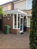Wit rolluik elektrisch, Ophalen, Zo goed als nieuw