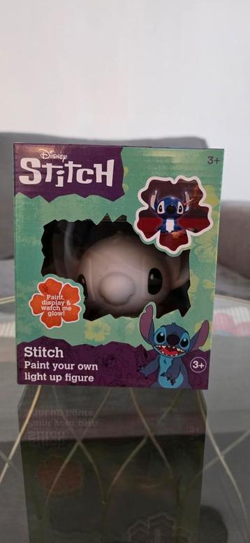 Disney Stitch - Verf je eigen lichtgevende figuur! beschikbaar voor biedingen