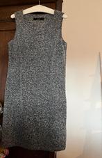 Jurk (overgooier) & bijpassend colbert, Vera Moda, Maat 38/40 (M), Vero Moda, Ophalen of Verzenden, Grijs