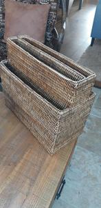 Birma rieten lectuurbak tijdschriften organiser 40 x 35 cm, Ophalen of Verzenden, Zo goed als nieuw
